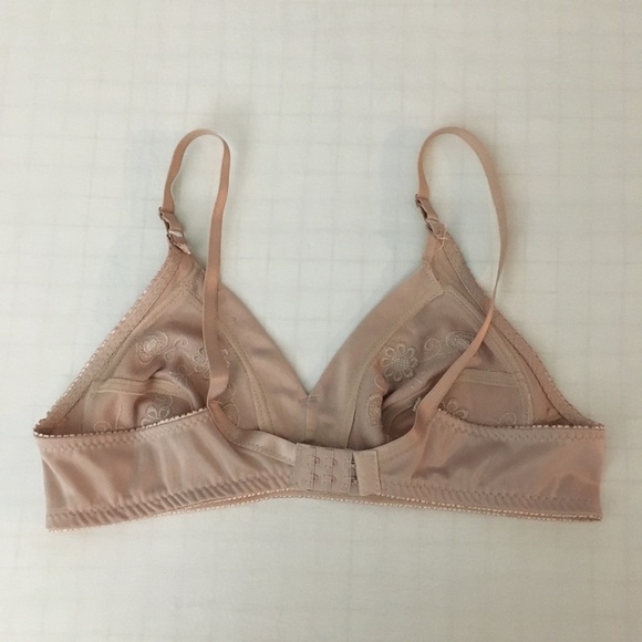 Wireless 90s pink flower and heart embroidered bra - Picture 3 of 4